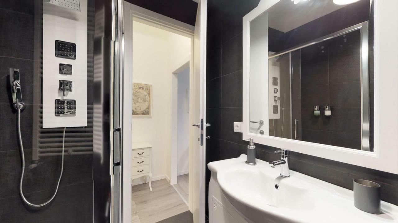 Luxury 2 Bedrooms Apartment Milan Exterior photo