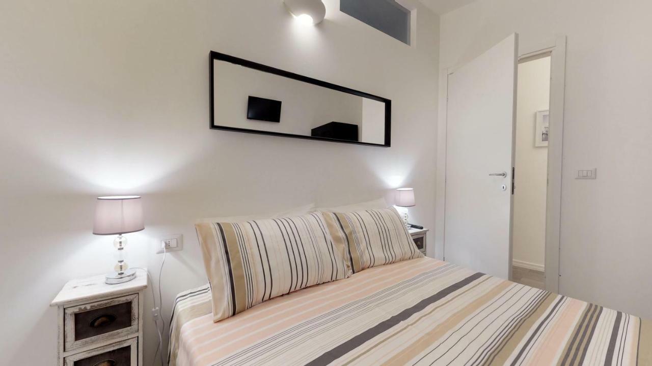 Luxury 2 Bedrooms Apartment Milan Exterior photo